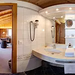 Alpe Fleurie Apartament *